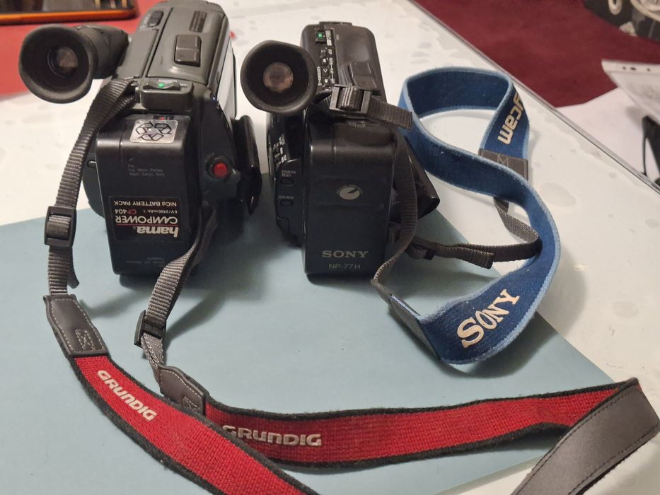 Sony +Grundig, 2 buc handycam Video8,pt piese,reparat sau colectie