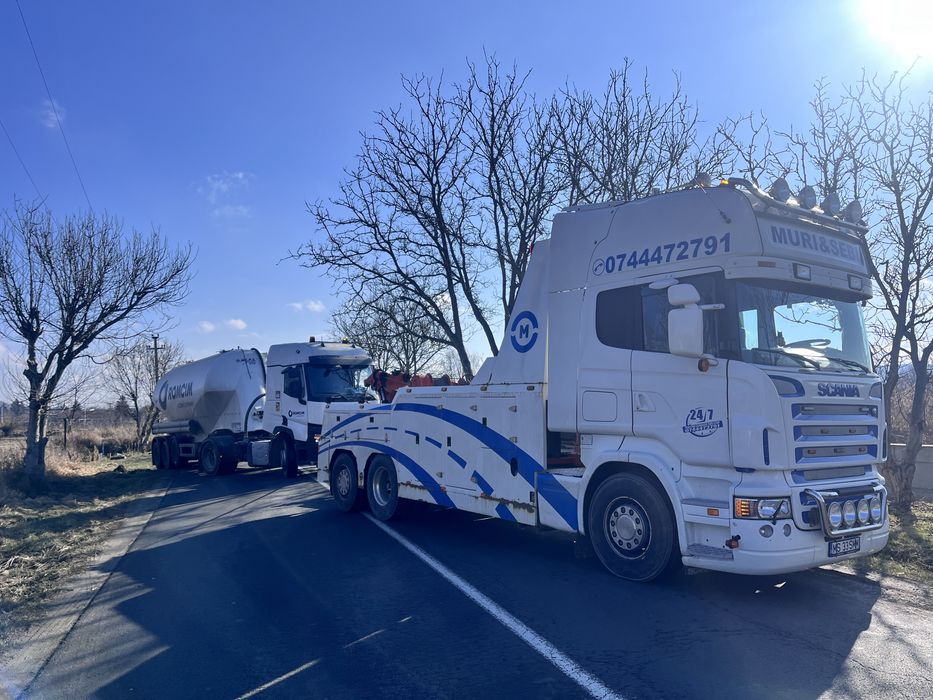Remorcari tractari recuperări camioane, tir  autocar închiriere macara