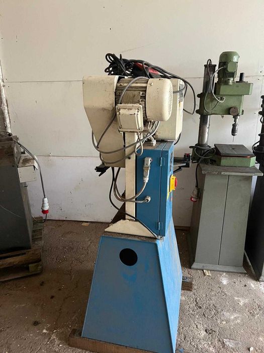 Хидравлична щанца Mubea KL 350/203