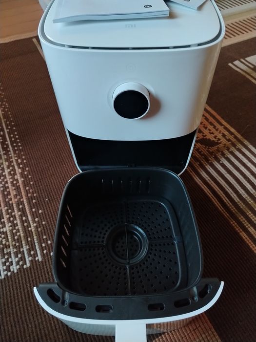 Airfryer XIAOMI BHR4849EU 3.5 л
Mi Smart 3.5 л.