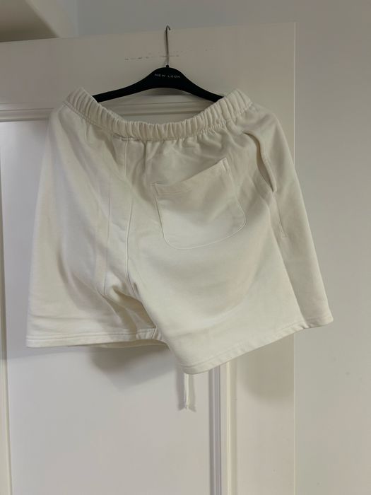 Pantaloni Scurti Essentials