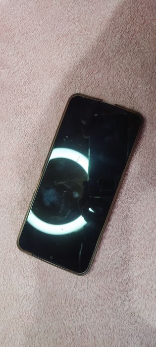 продаю realme note x60