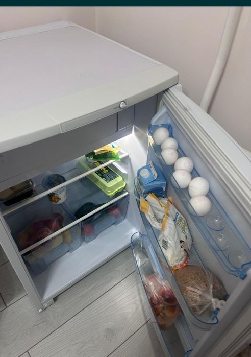 Продам  мини холодильник в отличном состоянии