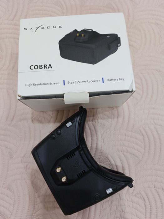 Skyzone COBRA очки.