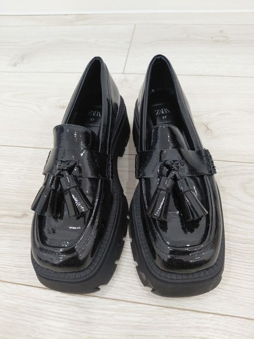 Женские лоферы ZARA