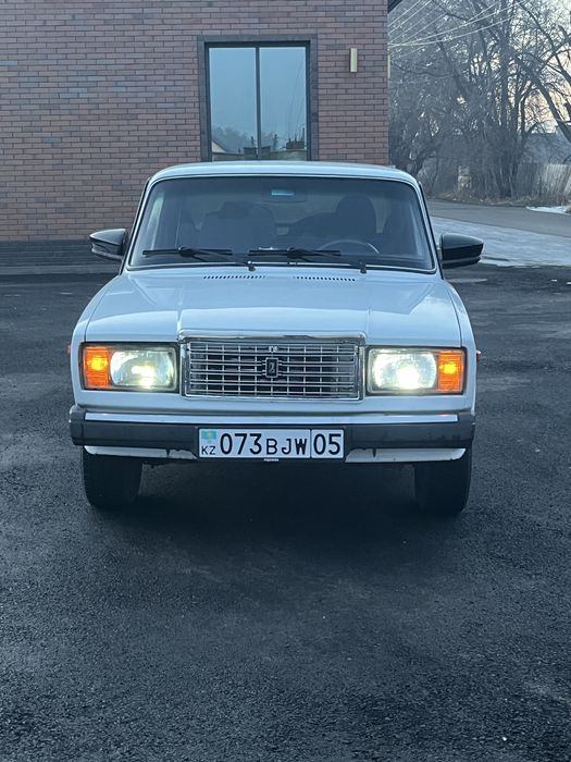 Продам ваз 2107