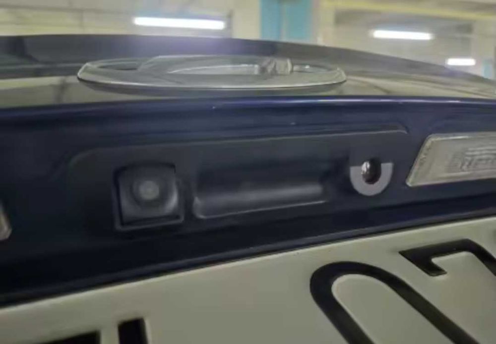 Бутон за отваряне на багажника за Хюндай Соната Hyundai Sonata