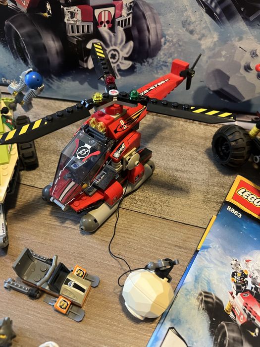 Lego set 8863 World Racers