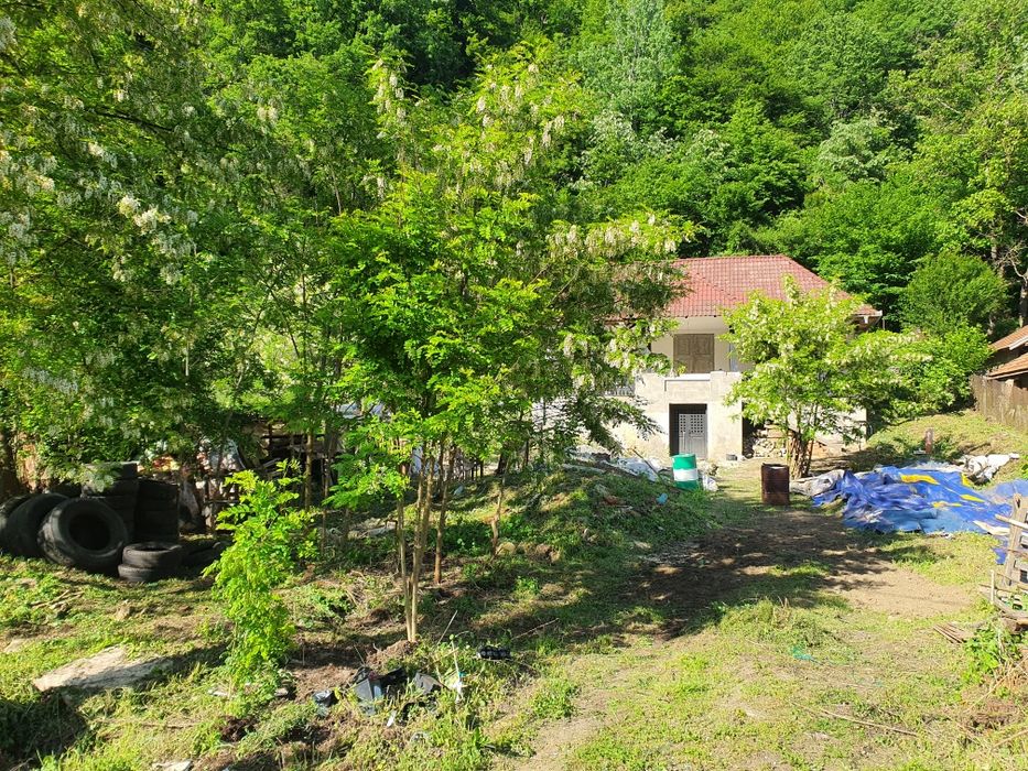 Casa batraneasca tradițională din lemn masiv de stejar
