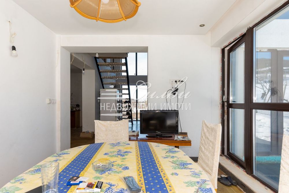 Продава се Къща в с. Лозево, Област Шумен - 252 кв.м за 547 €/кв.м - Снимка #7