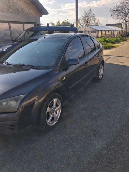 FORD Focus 0 — imagine 4