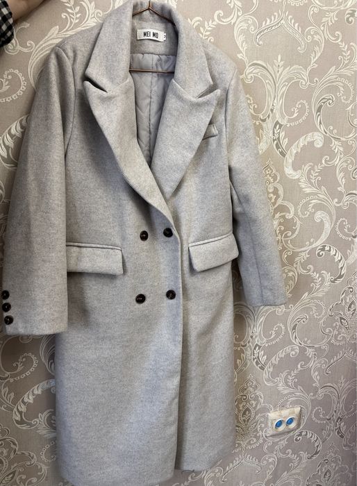 Продам пальто женский