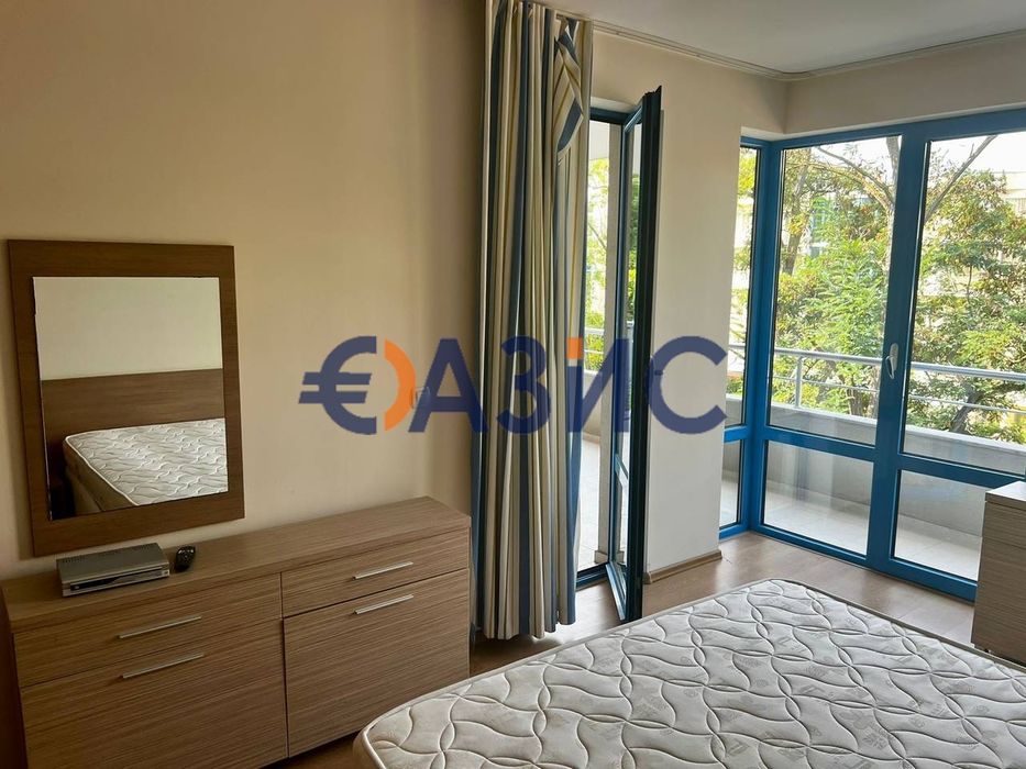 Продава се Двустаен апартамент в к.к. Слънчев бряг - 82 кв.м за 1025 €/кв.м - Снимка #7