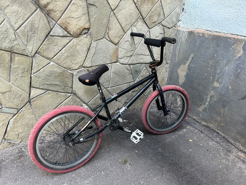bmx tech team level