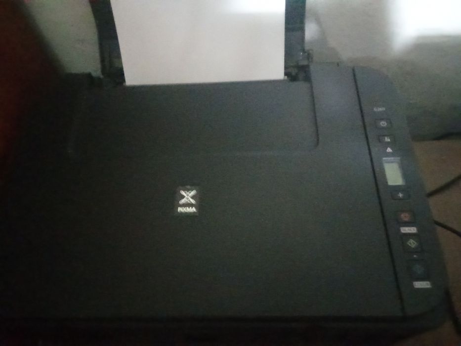 Продам МФУ с снпч.