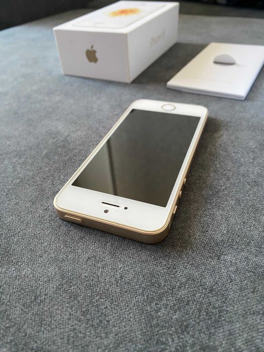 Apple iPhone SE 2016