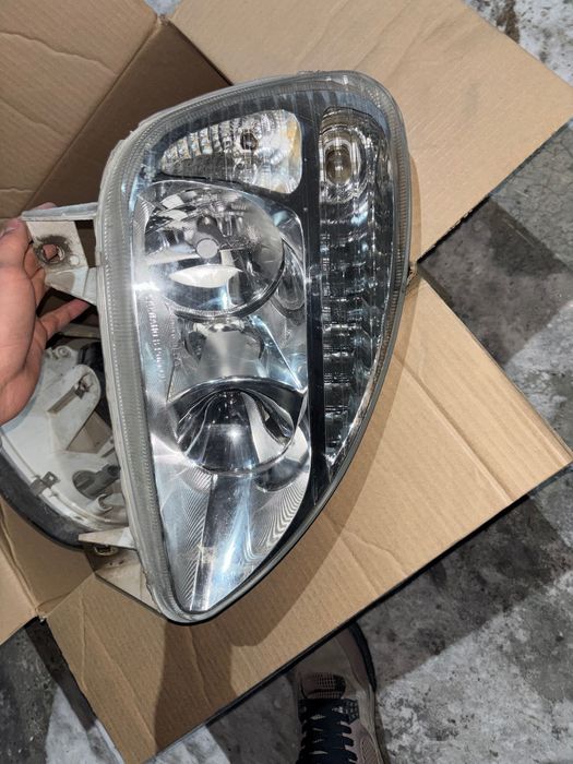 Фары от ГАЗель в хорошем состоянии
