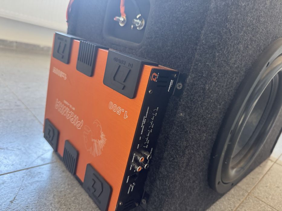 Продам саббуфер срочно почти новый