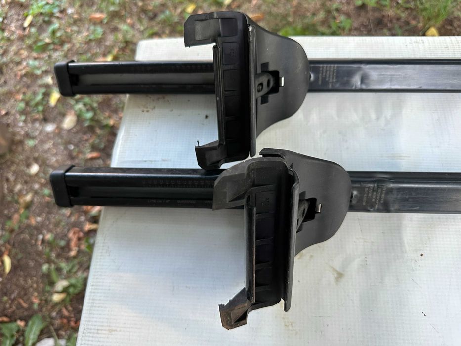 Напречни греди Thule 118 см + захвати 753 + Kit 4023 – багажник за покрив BMW