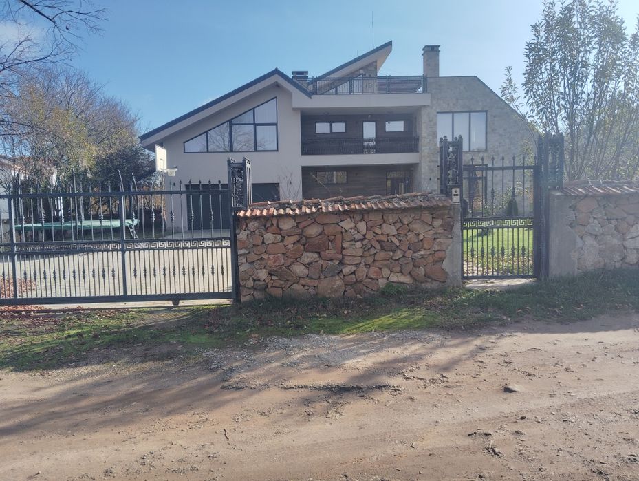 Камък и камачни облицовки