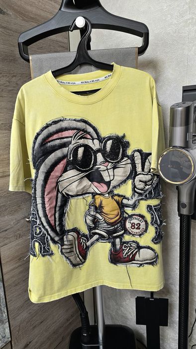 Продаются стильные футболки.