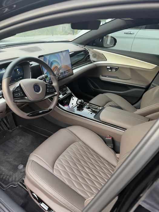 BYD Han 2024 — 2