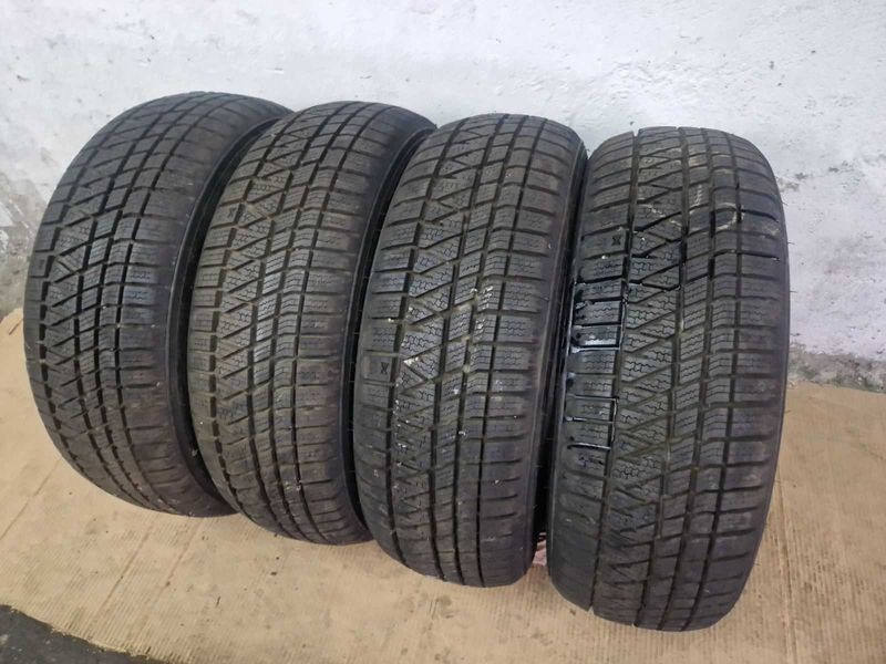 4 Kumho R17 215/60/ 
зимни гуми 
DOT3721