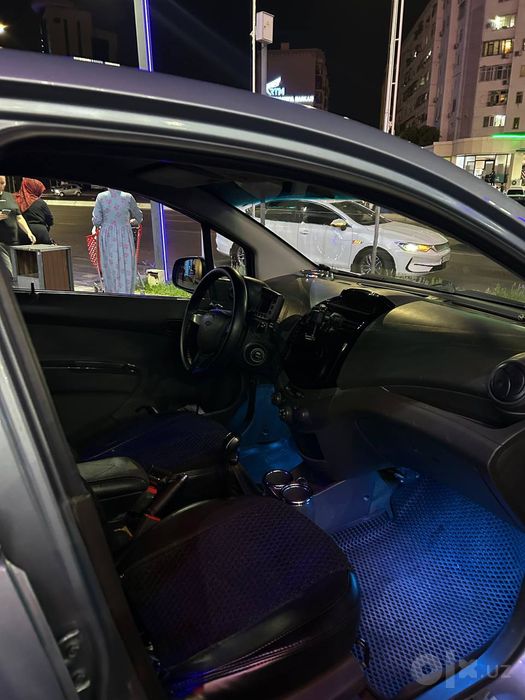 Chevrolet spark 1 позиция