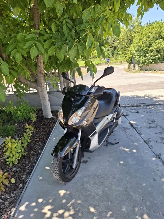 Yamaha x max 250 i перфектен !