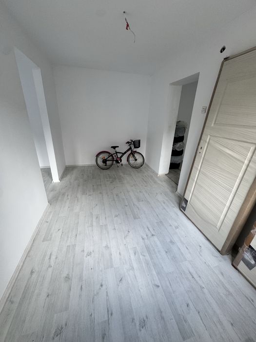 Apartament 3 camere parter , sector 5