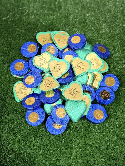 Dubai & Belgium chocolate original sotiladi. Sovg’a uchun eng zori.