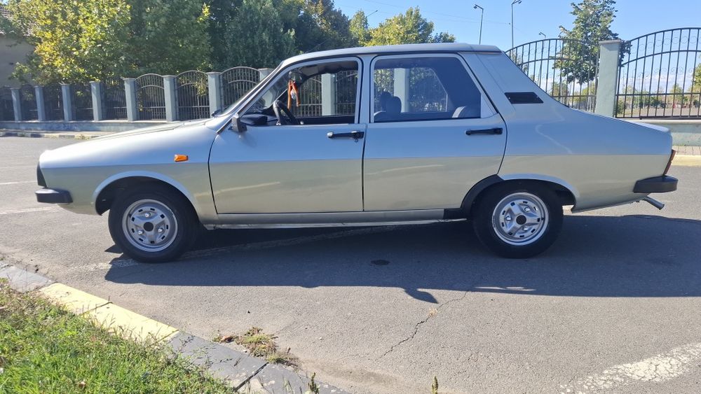 Dacia 1310 TLX vehicul istoric