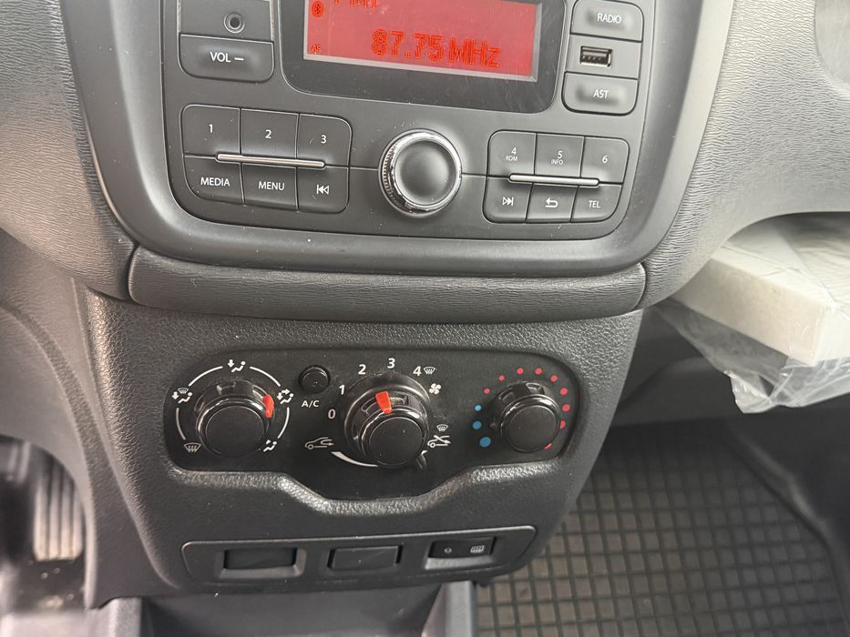 Vand Dacia Dokker