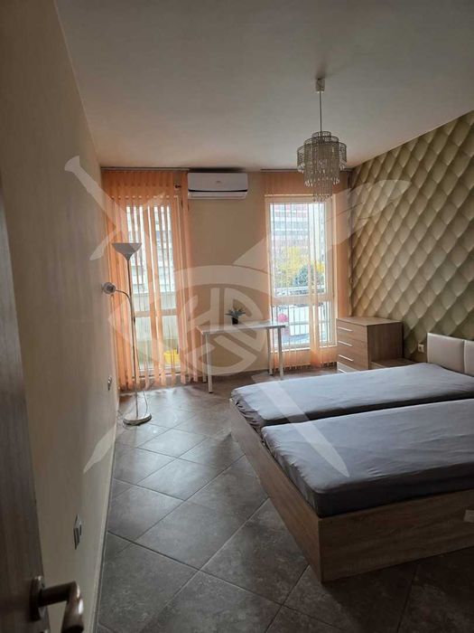 Дава се под наем Двустаен апартамент в София, Студентски град - 70 кв.м за 560 € - Снимка #3