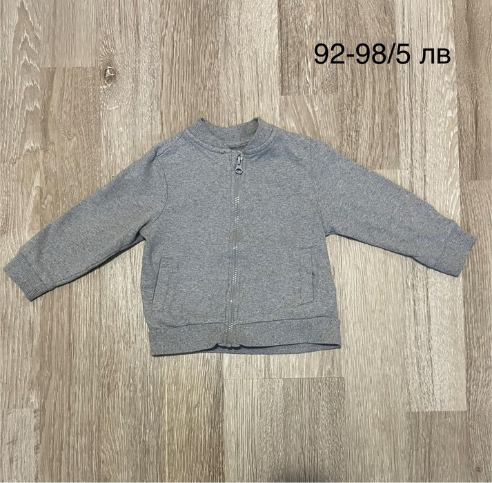 Нови и употребявани тениски, панталони, блузки 92 и 98