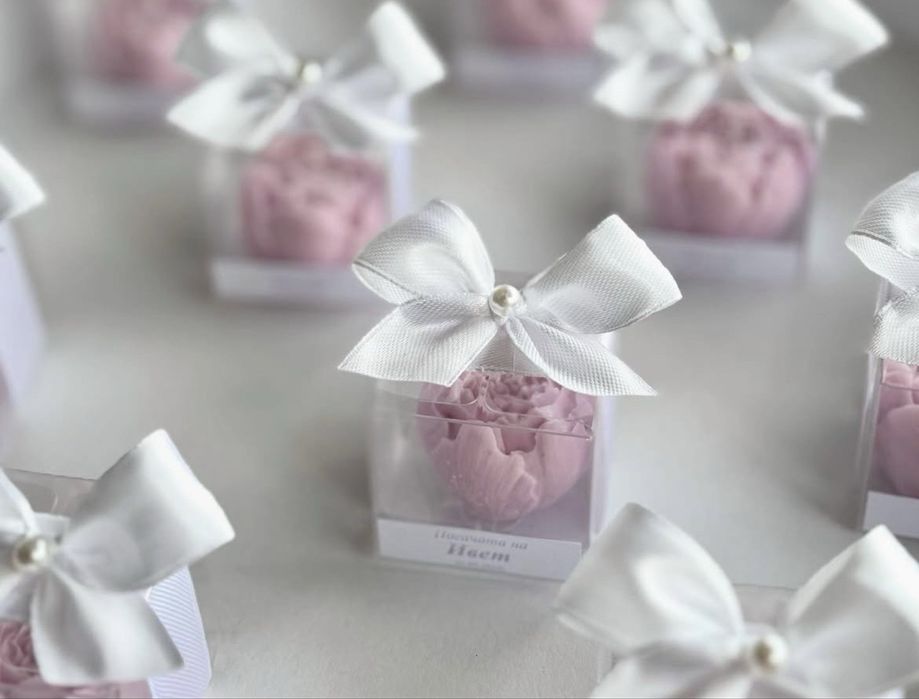 Подаръци за гости за кръщене, погача, рожден ден/карти за наричане/