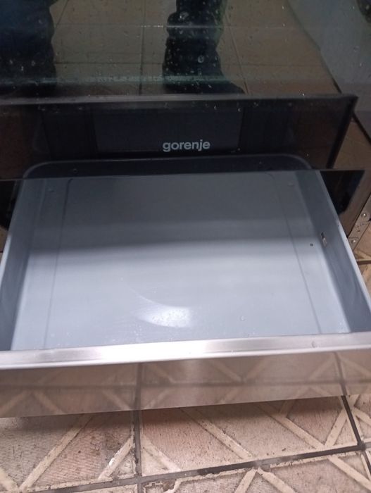 Иноксова свободно стояща печка с керамичен плот Gorenje 2 год.Гаранция