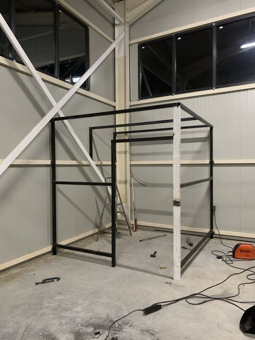 Confectionez porti autoportante, structura metalica, birouri