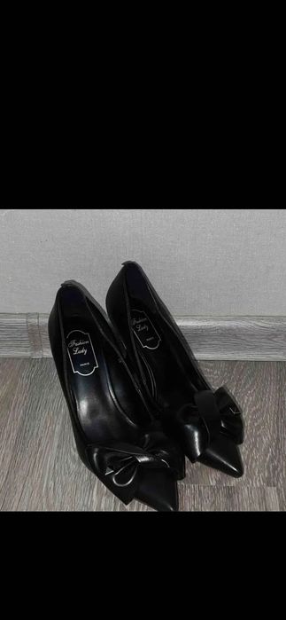 Туфли женские чёрные