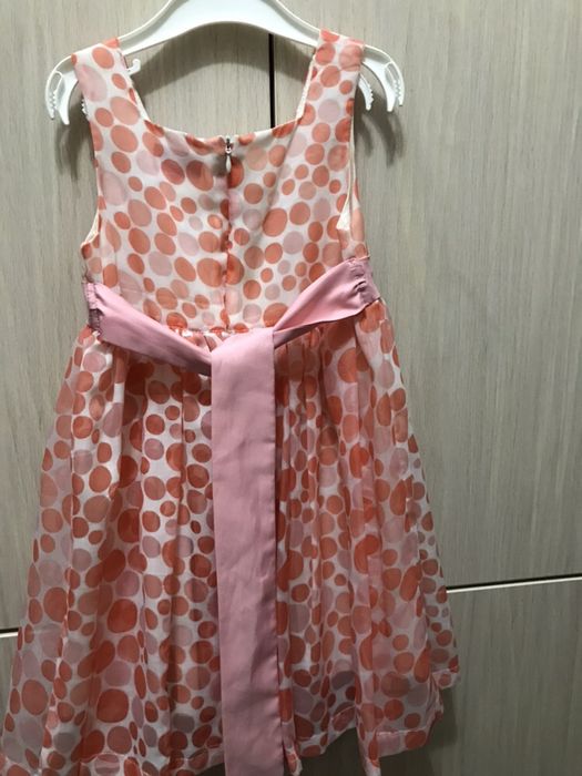 Продам платье для девочки