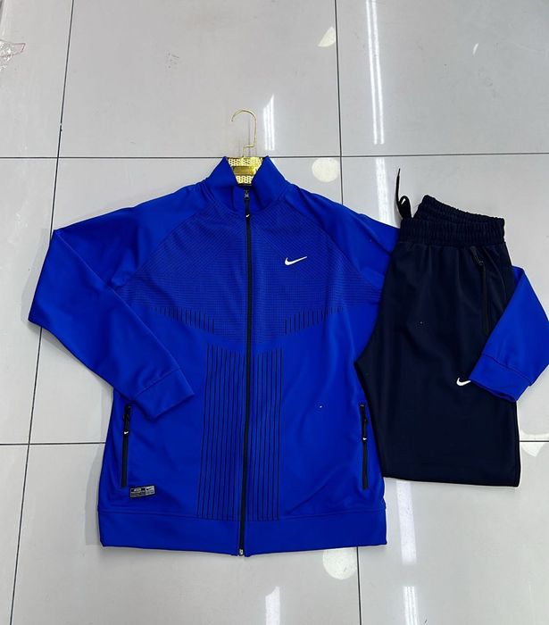 Veste și treninguri copii