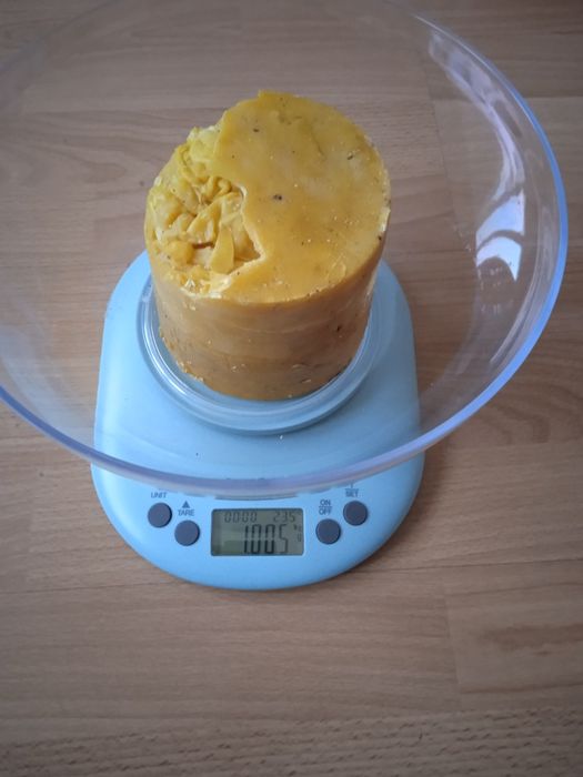 Пчелен восък пита и форма