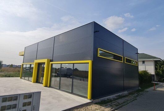 Vand hala metalica 10x20, structuri metalice panouri sandwich