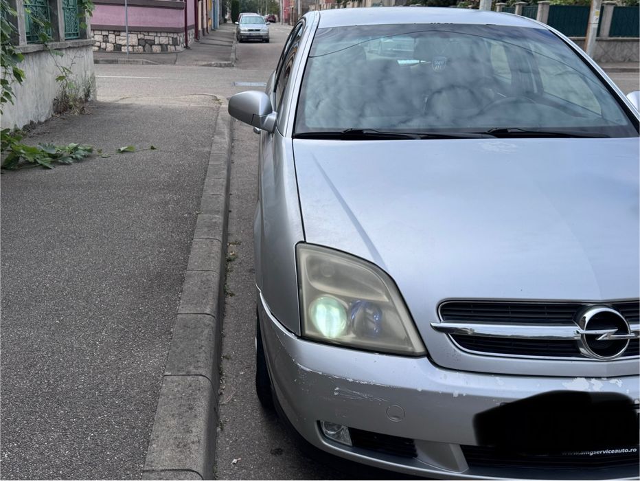 Vand opel 1000 euro negociabil vectra c 2004