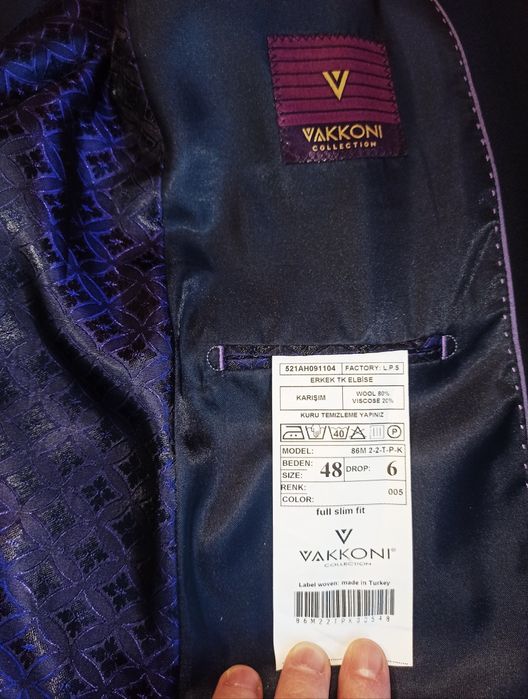 Полный Комплект Костюм тройка пиджак брюки майка рубашка галстук