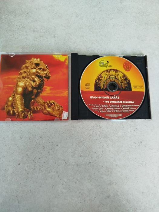 Cd cu muzică JEAN-MICHEL JARRE .
