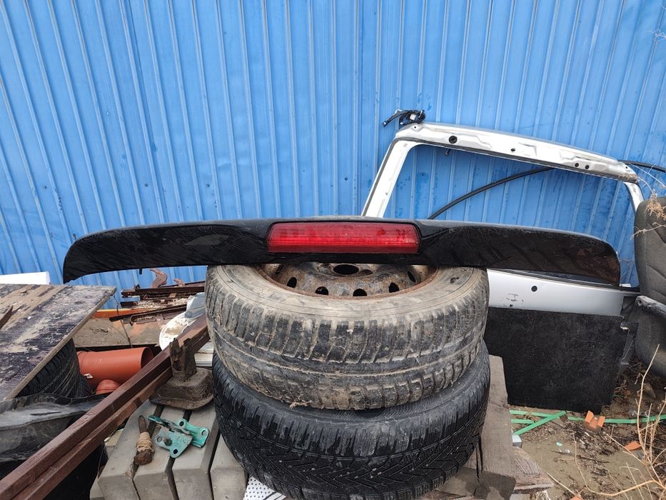 Спойлер на Эстима и Превия