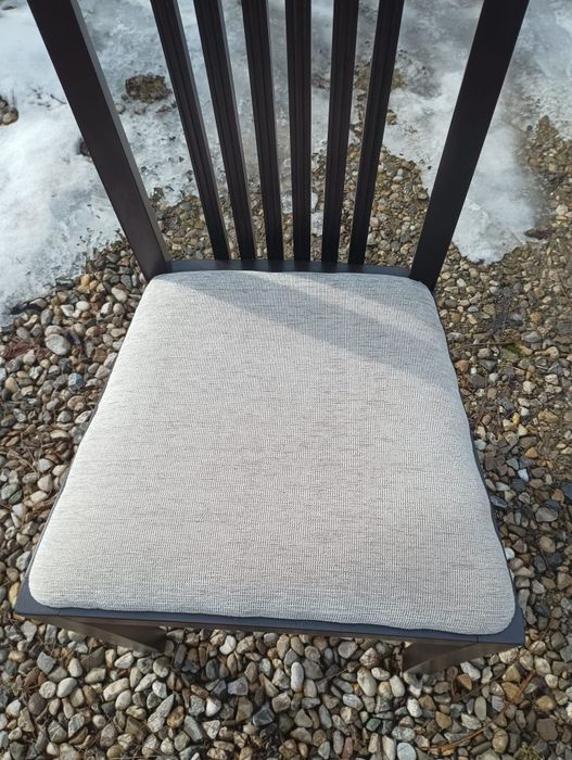 Masa și lemn masiv cu 6 scaune