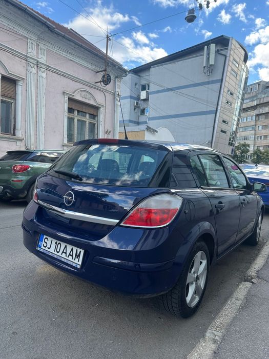 OPEL Astra 2005