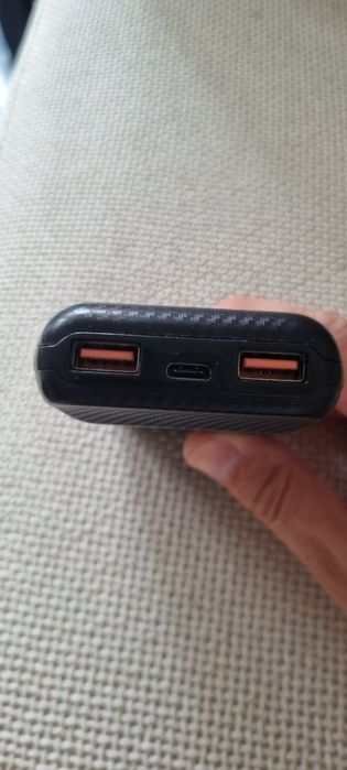 Baterie externa 20.000 mAh